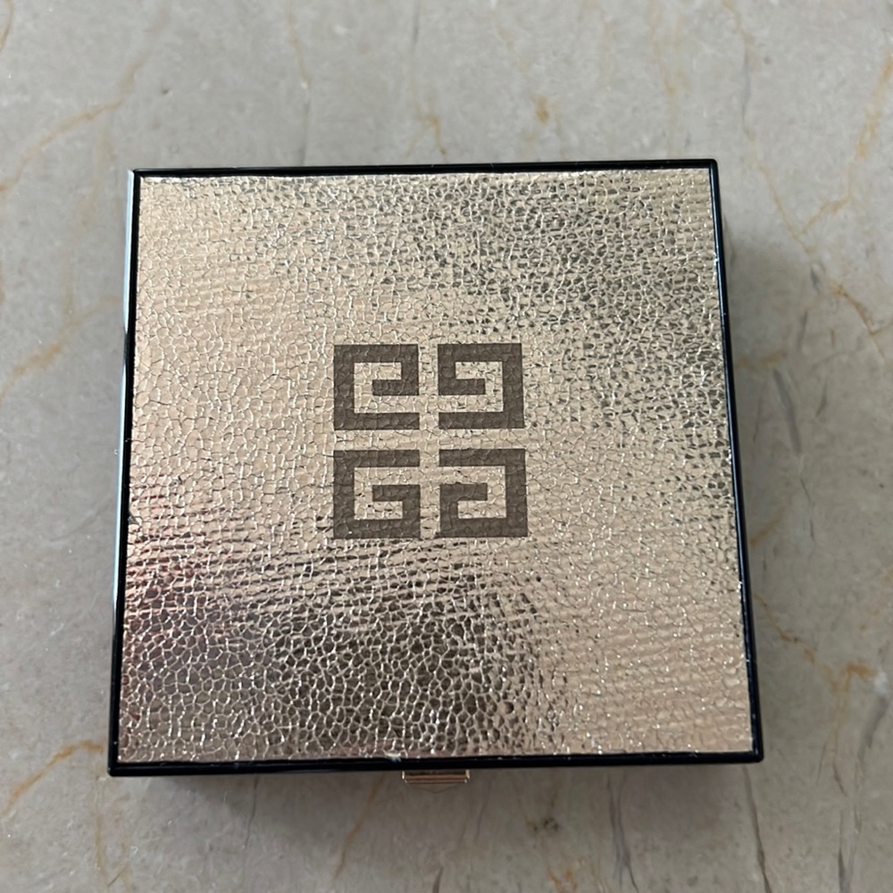 Givenchy limited edition holiday eyeshadow 2018